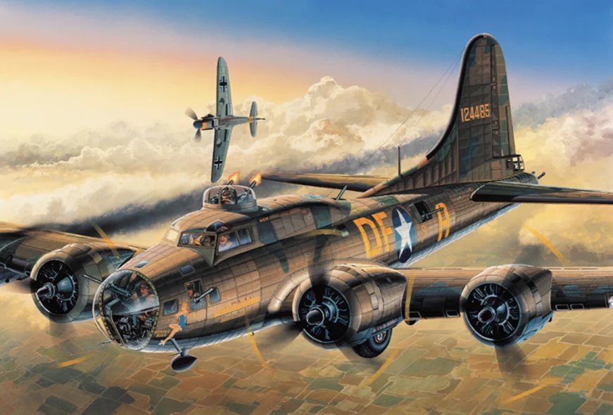 PKAY12495 B-17F Memphis Belle Model Kit