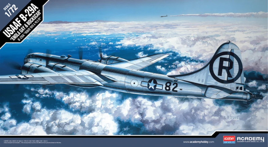 PKAY12528 B-29A "Enola Gay" & "Bockscar" Model Kit