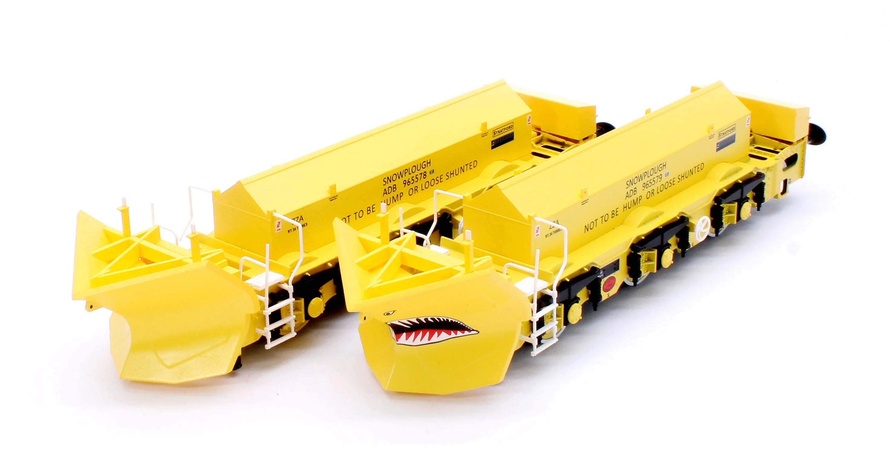 ACC3041 Beilhack Snowplough ZZA ADB965578/579 'Stratford Shark' BR yellow (ex Class 40) Twin Pack