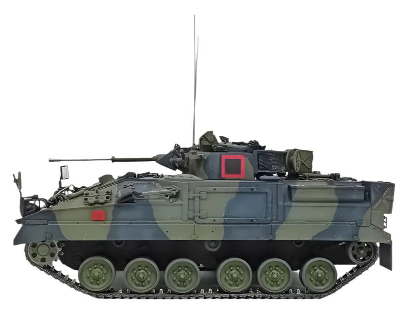 AIP15001 British Army Warrior Armoured Infantry Fighting Vehicle Model Kit - Image 2