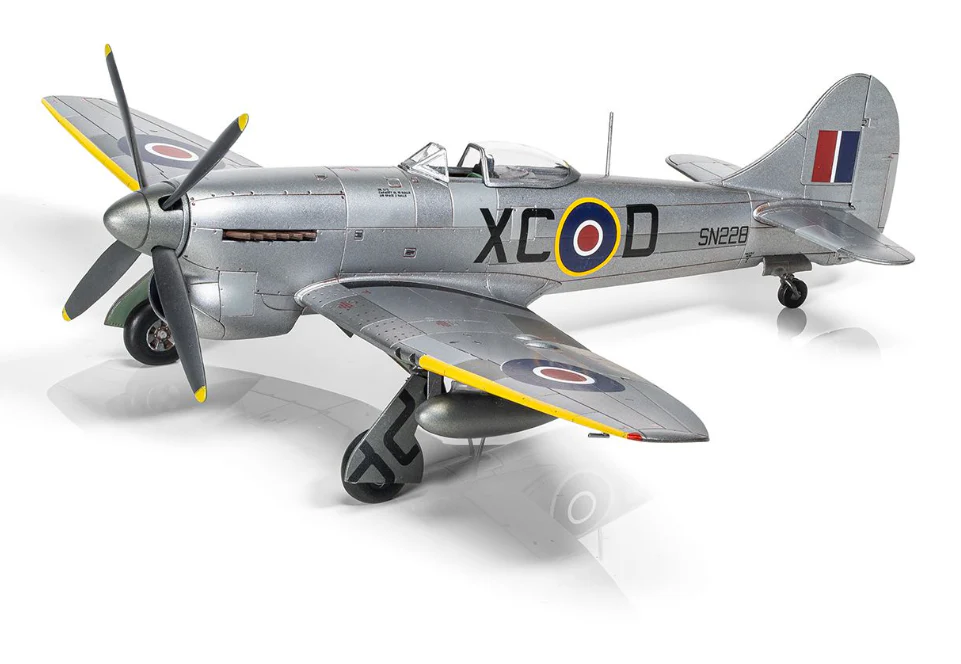 A02110 Hawker Tempest Mk.V Post War Model Kit - Image 3