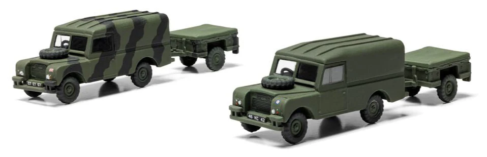 A02324 LWB Land Rover (Hard Top) & Trailer Model Kit - Image 3