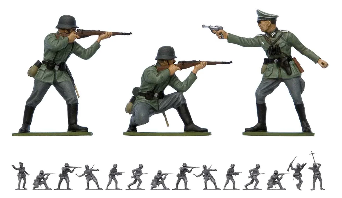 A02702V WWII German Infantry Model Kit - Image 2