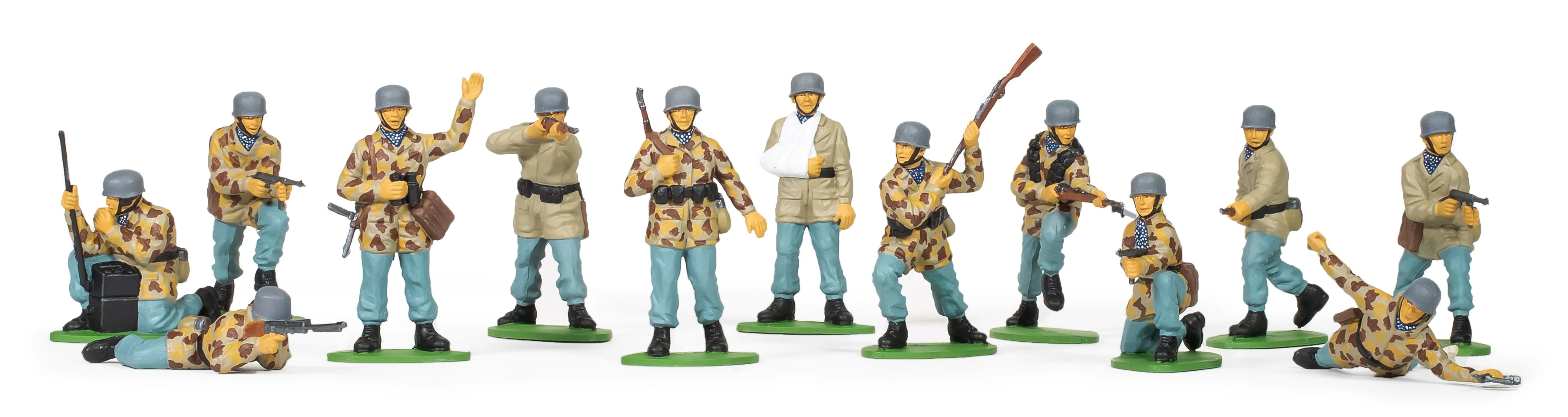 A02712V WWII German Paratroops Model Kit - Image 4