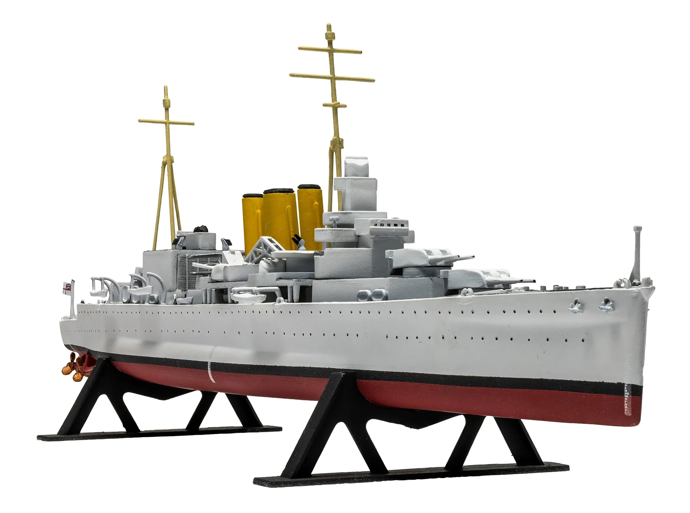 A03203V HMS Suffolk Model Kit - Image 3