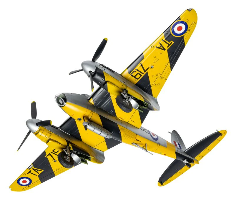 A04070 de Havilland Mosquito B.XVI/B.35/TT.35 Model Kit - Image 5