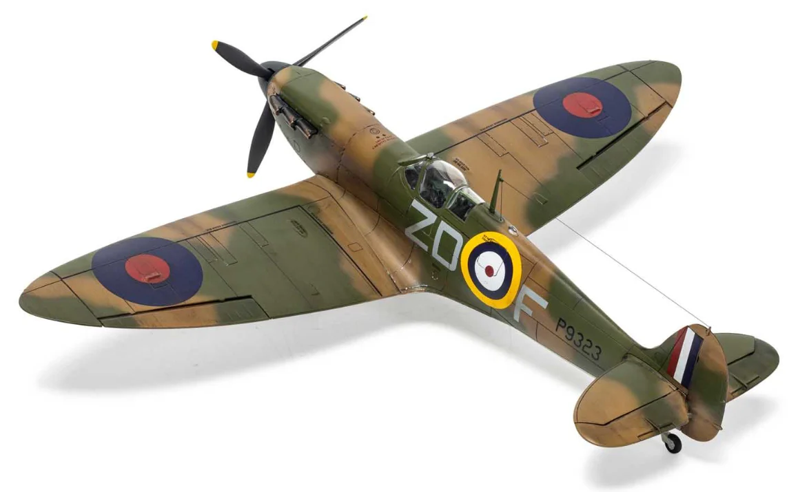 A05126A Supermarine Spitfire Mk.Ia Model Kit - Image 2