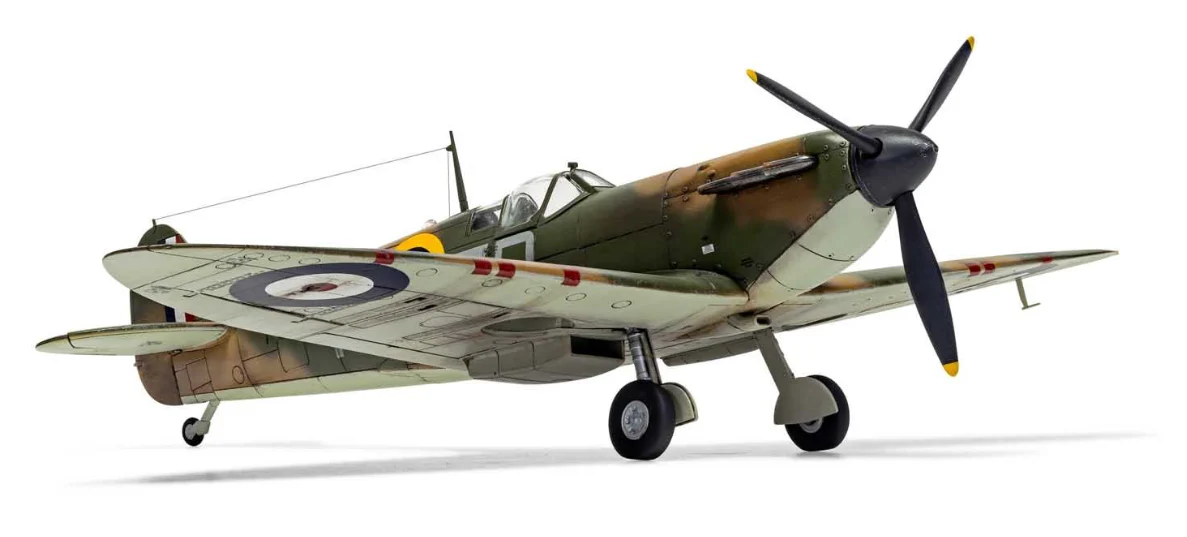 A05126A Supermarine Spitfire Mk.Ia Model Kit - Image 4