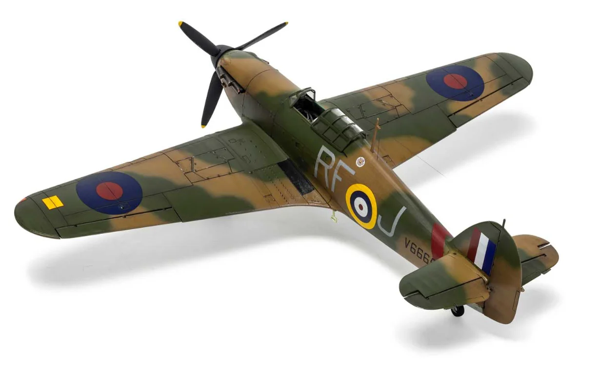 A05127A Hawker Hurricane Mk.I Model Kit - Image 2