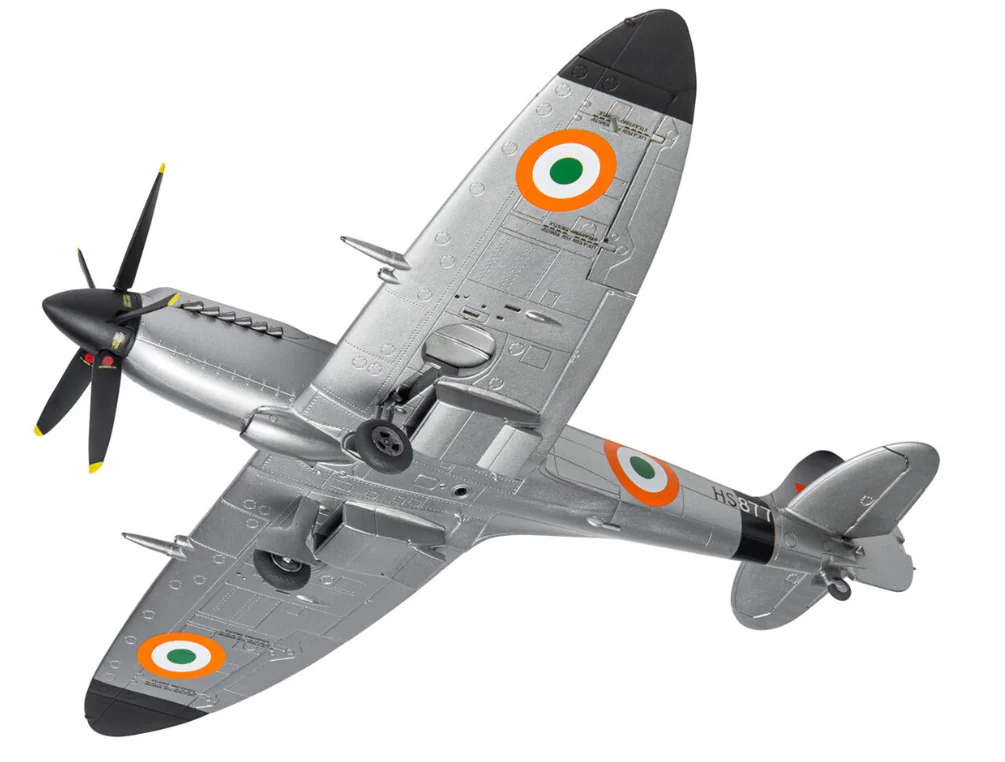 A05140 Supermarine Spitfire F Mk.XVIII Model Kit - Image 4