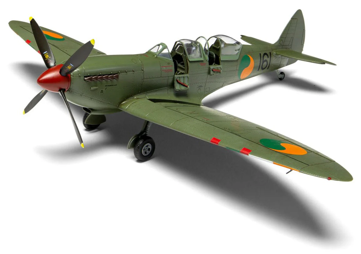 A05143 Supermarine Spitfire Tr.9 Model Kit - Image 2