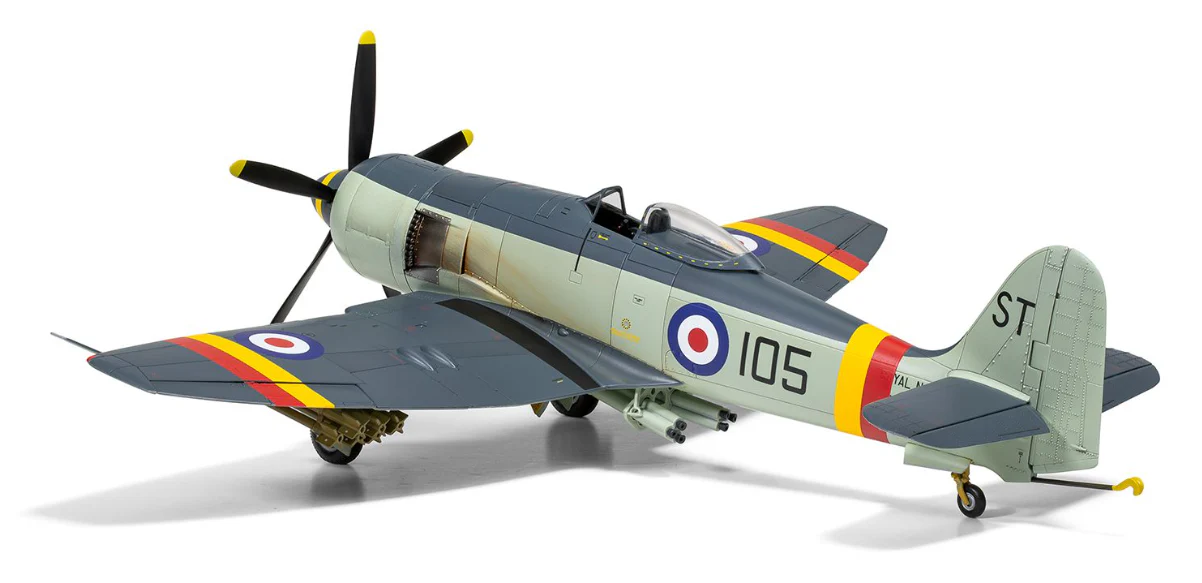 A06105A Hawker Sea Fury FB.11 Model Kit - Image 4