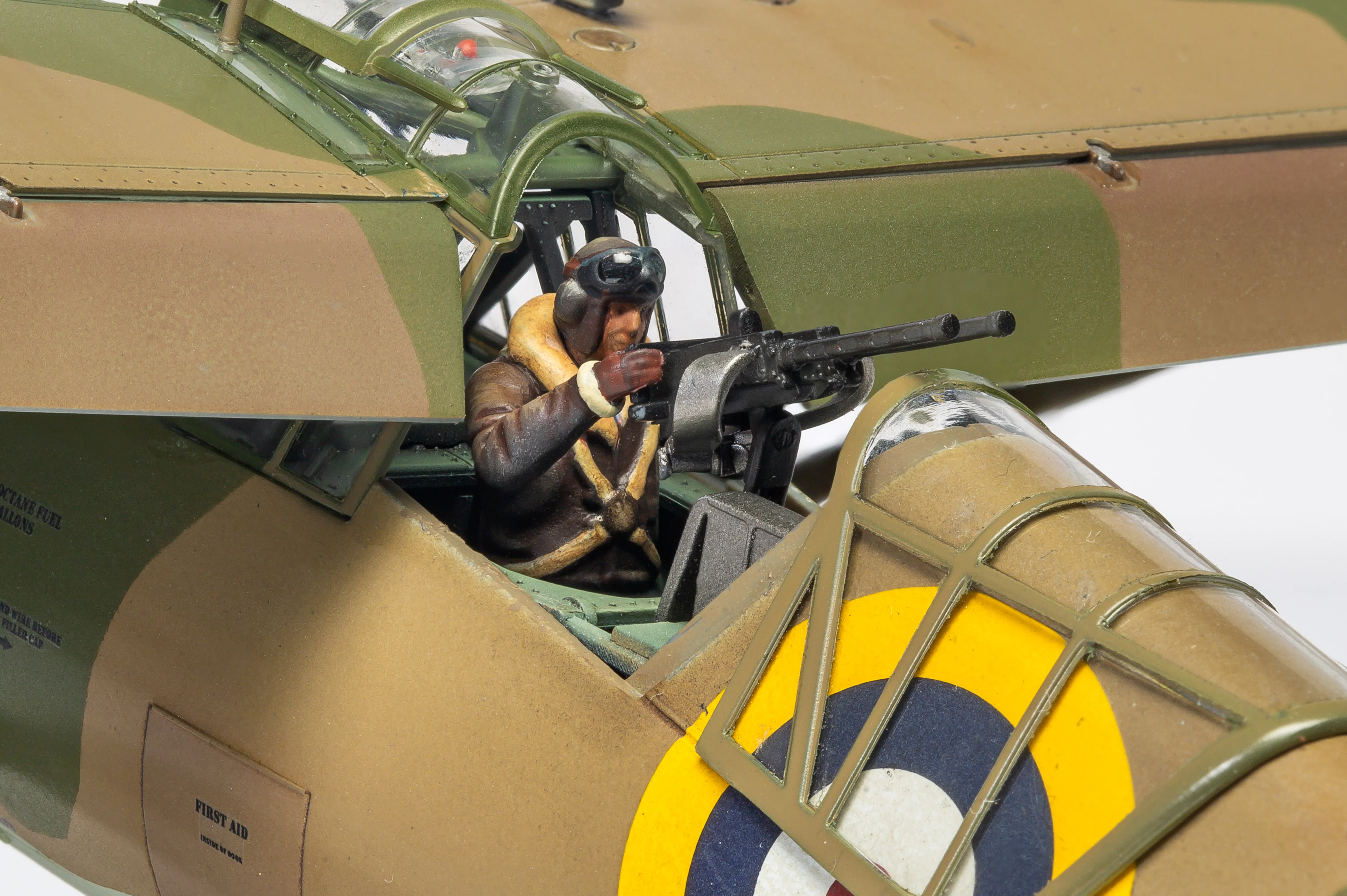 A07116 Westland Lysander Mk.I/Mk.III Model Kit - Image 10