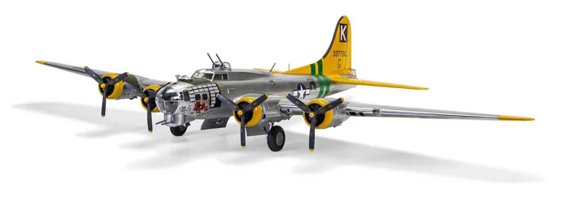 A08017B B-17G Flying Fortress Model Kit - Image 2