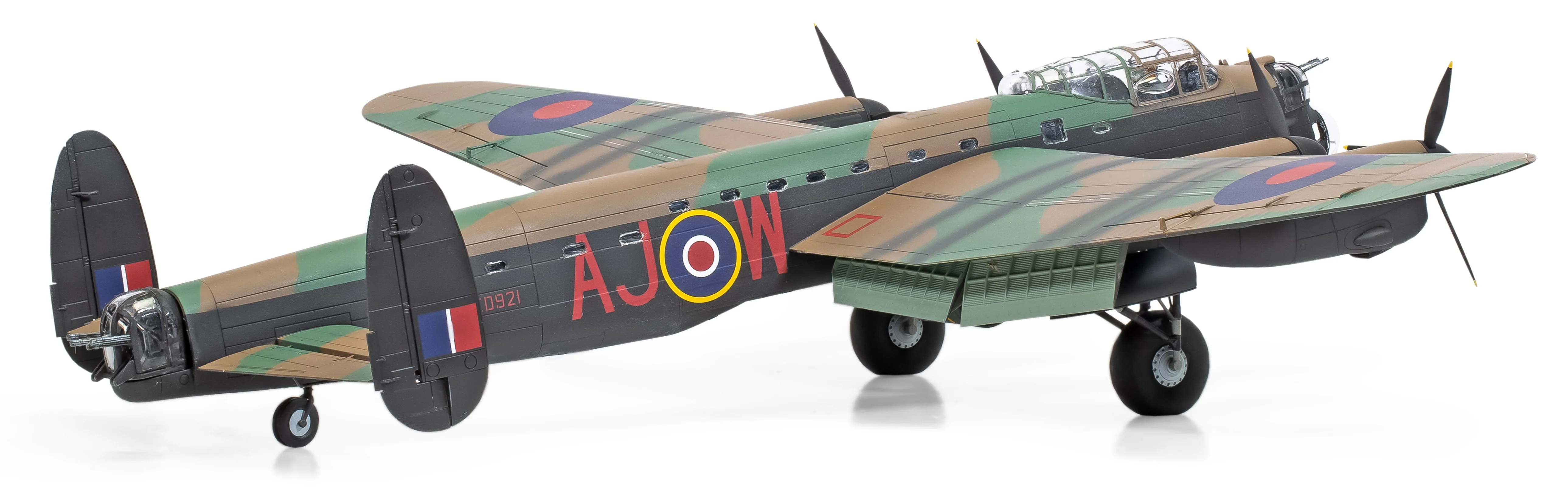 A09007A Avro Lancaster B.III (SPECIAL) 'THE DAMBUSTERS' Model Kit - Image 2
