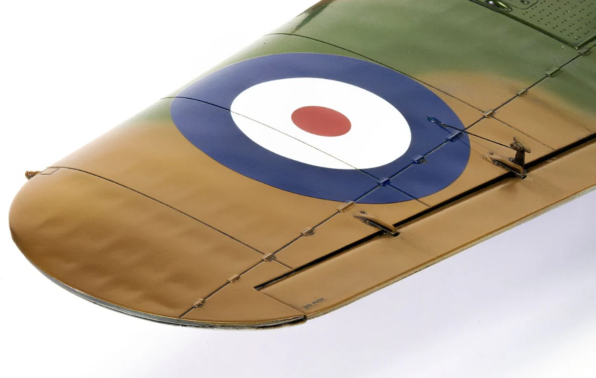 A09191 Avro Anson Mk.I Model Kit - Image 8