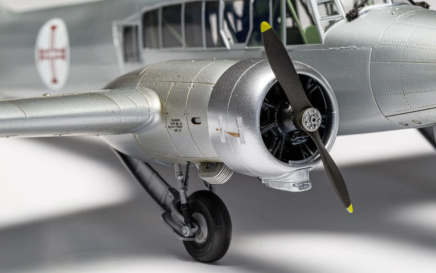 A09191A Avro Anson Mk.I Model Kit - Image 7