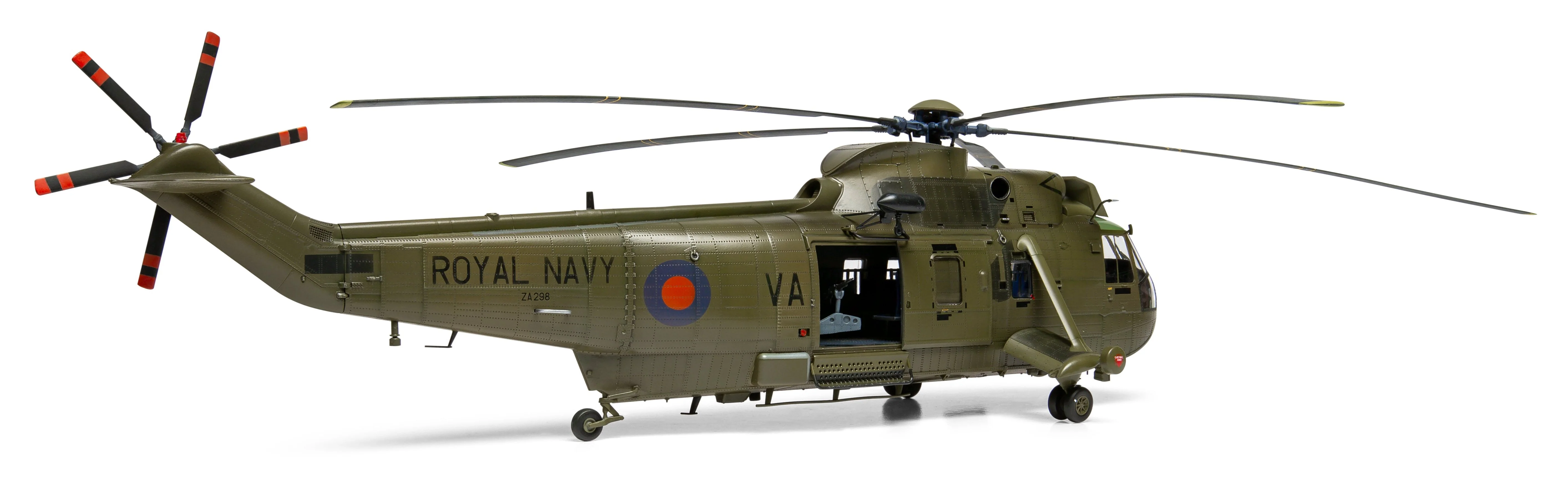 A11008 Westland Sea King HC.4 Model Kit - Image 5