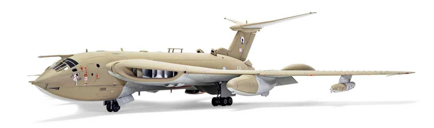 A12009 Handley Page Victor K.2/SR.2 Model Kit - Image 8