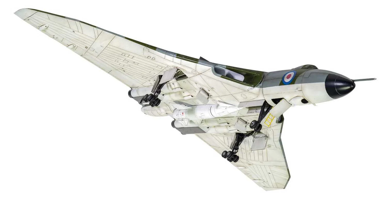 A12011 Avro Vulcan B.2 Model Kit - Image 9