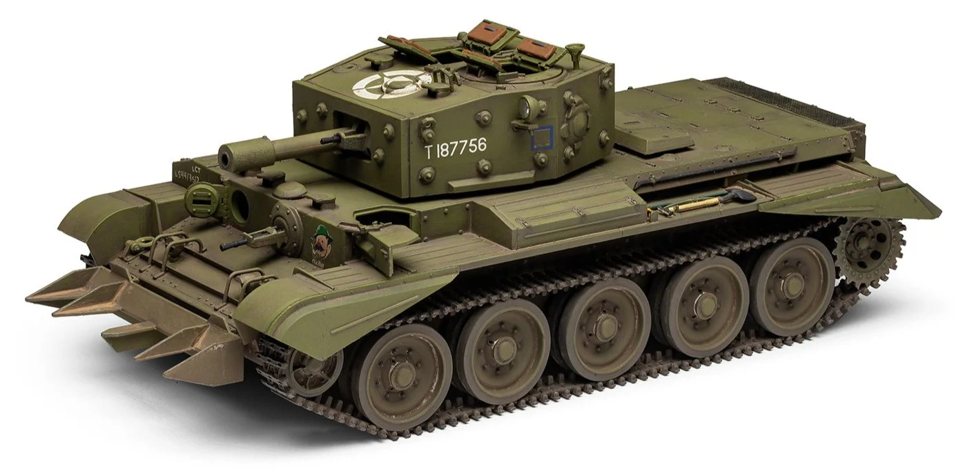 A1384 Cruiser Mk.VIII A27M Cromwell Mk.IV / Mk.VI Model Kit - Image 4