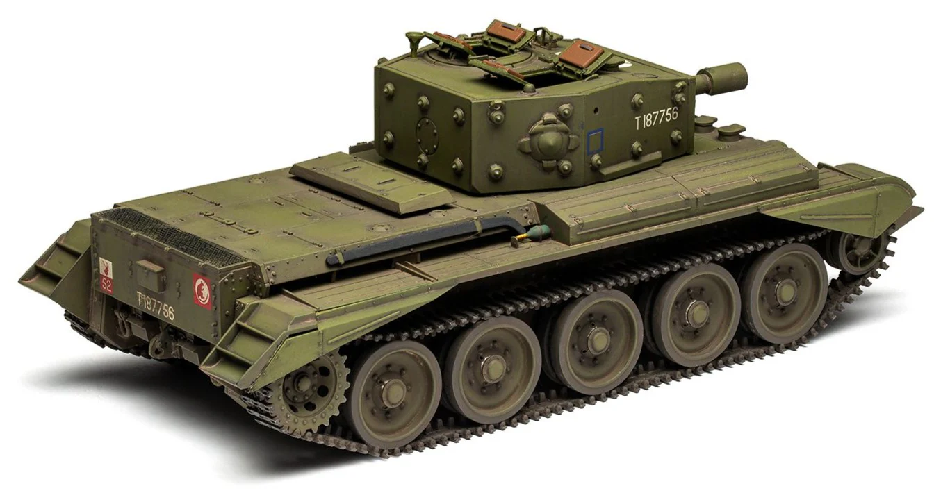 A1384 Cruiser Mk.VIII A27M Cromwell Mk.IV / Mk.VI Model Kit - Image 5