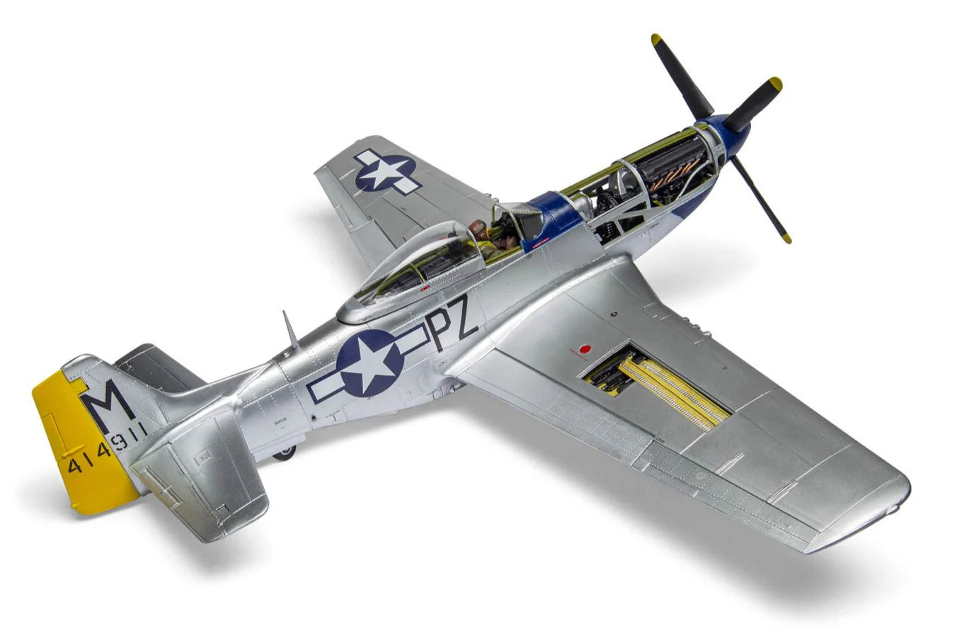 A14001V North American P-51D Mustang Model Kit - Image 4