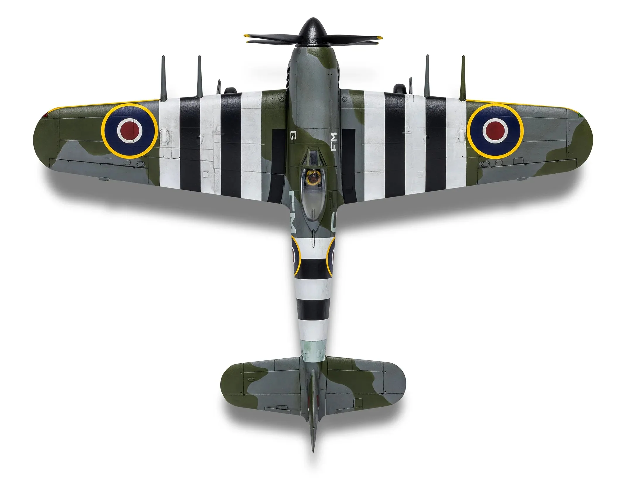 A40001 Eurofighter Typhoon FGR.4 "Moggy" & Hawker Typhoon Mk.IB - Twin Pack Model Kit - Image 4