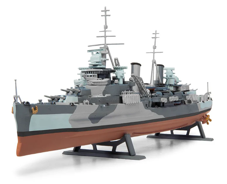 A50069 HMS Belfast Gift Set Model Kit - Image 3