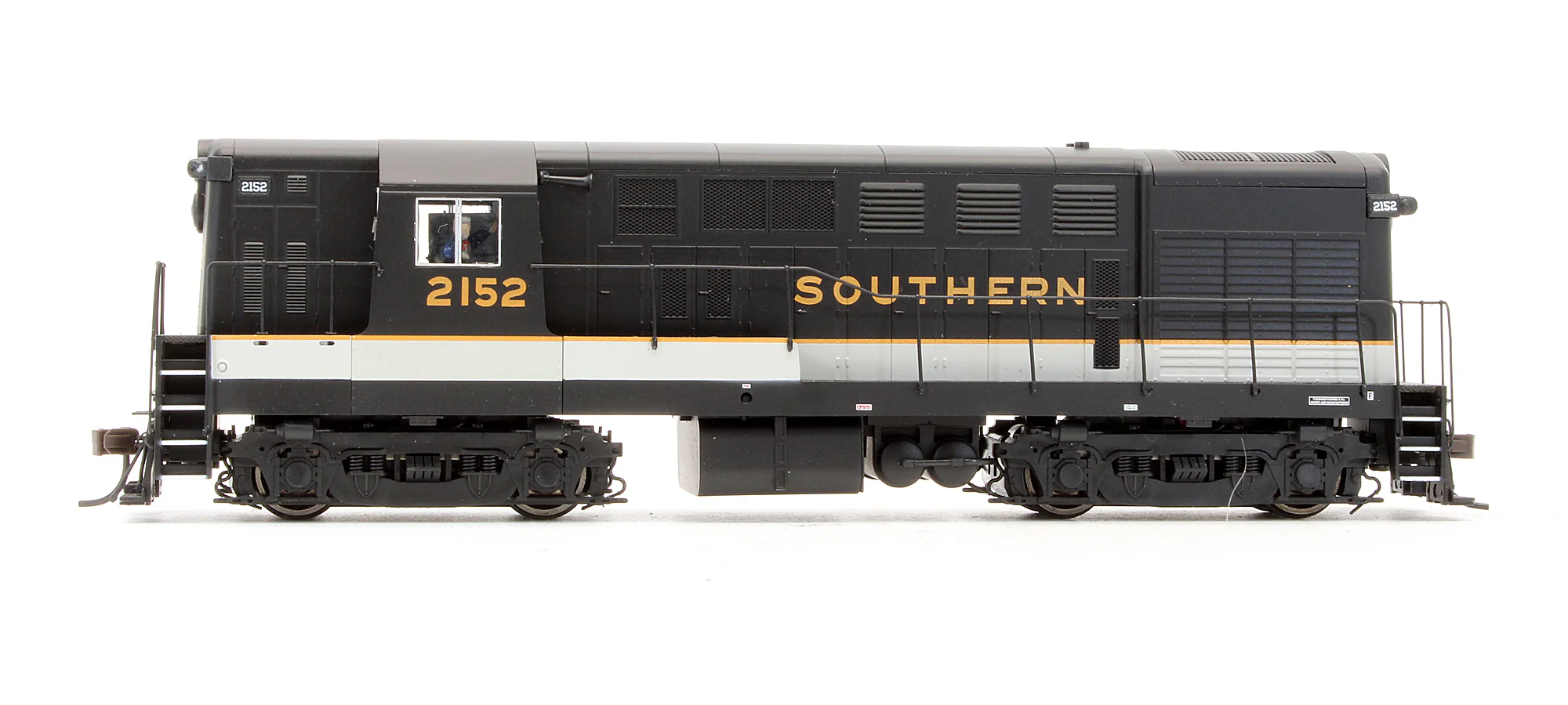 10 001 632 Pre-Owned H16-44 Diesel Locomotive Southern- Road #2152 - DCC Sound - Image 3