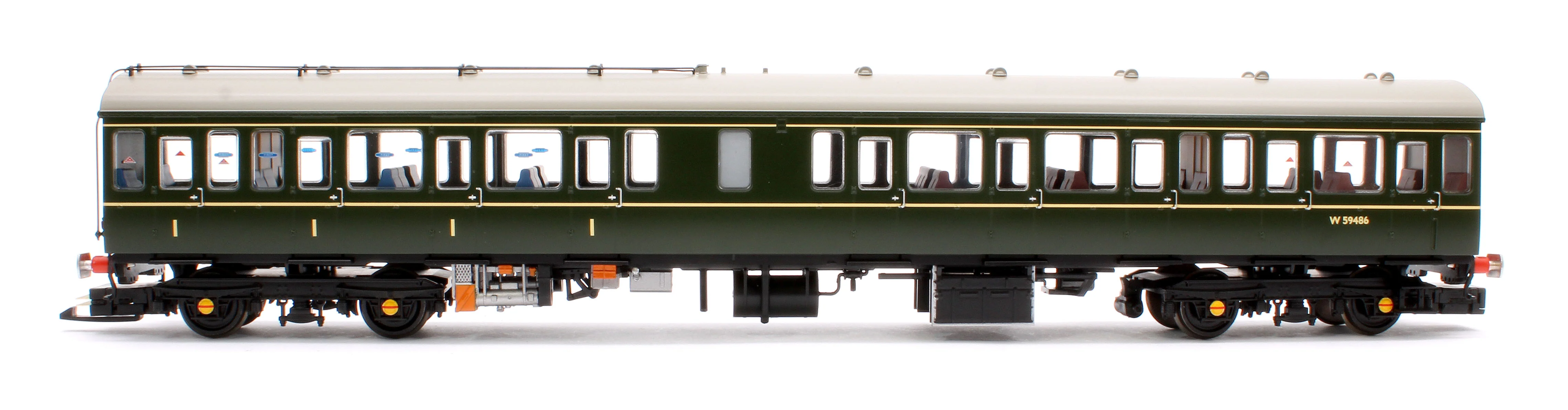 35-503SF Class 117 3-Car DMU R334 BR Green (Small Yellow Panels) - DCC Sound - Image 3