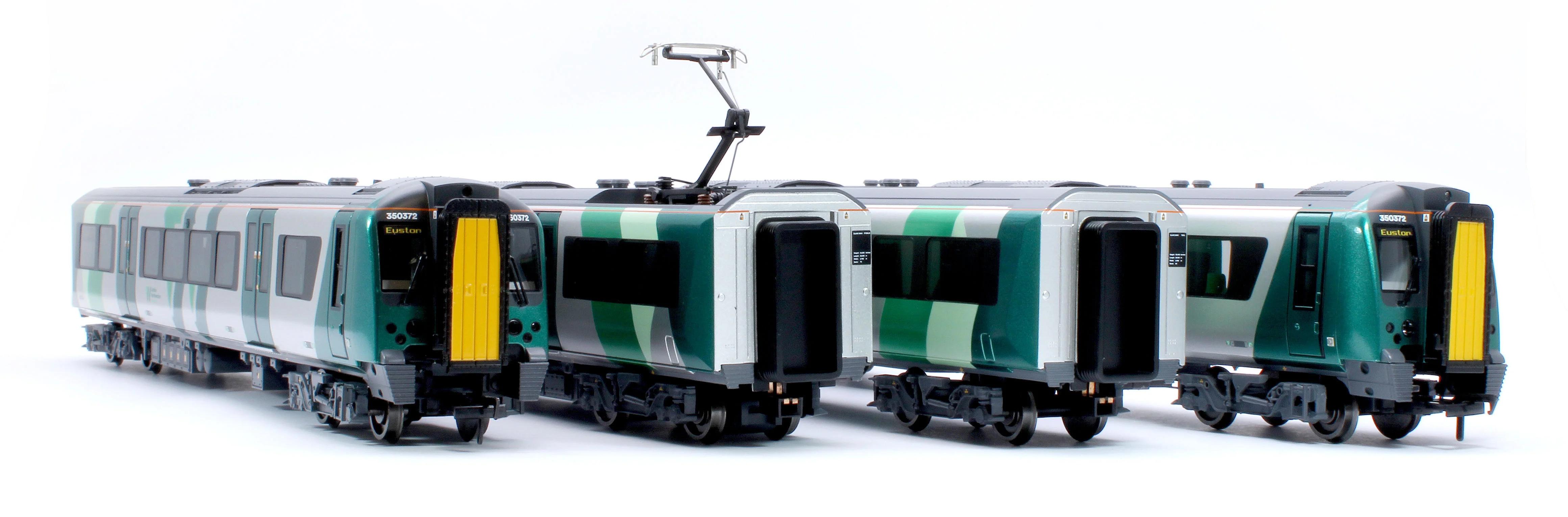 31-034 Class 350/3 4-Car EMU 350372 London Northwestern Railway - Image 14