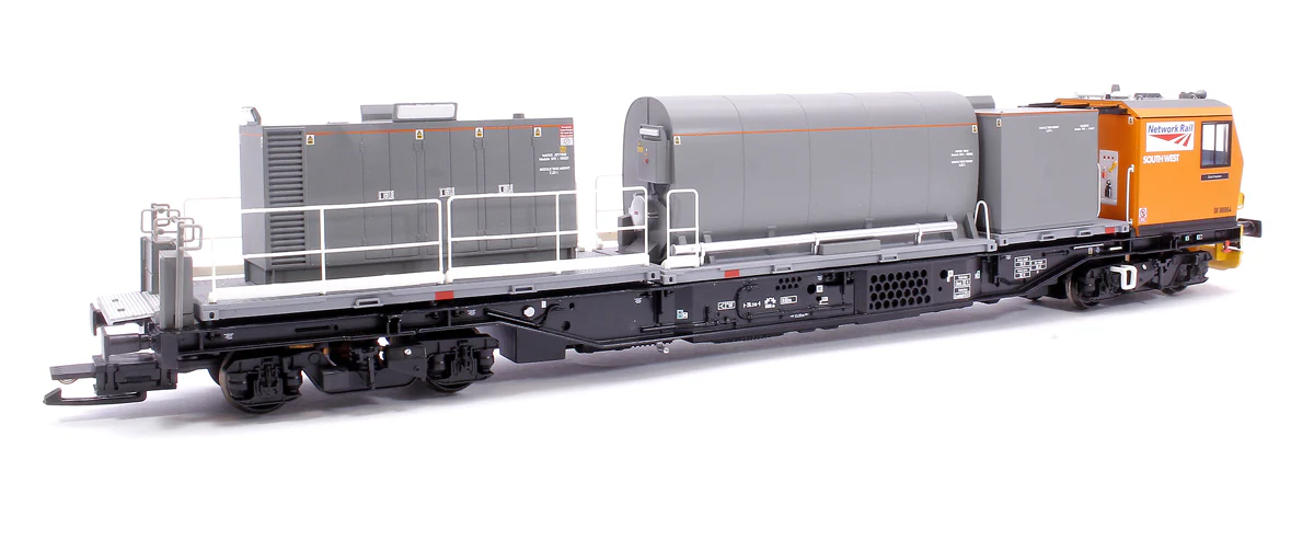31-579 Windhoff MPV 2-Car Set Network Rail Orange Nos. DR98914 and DR98964 - Image 7