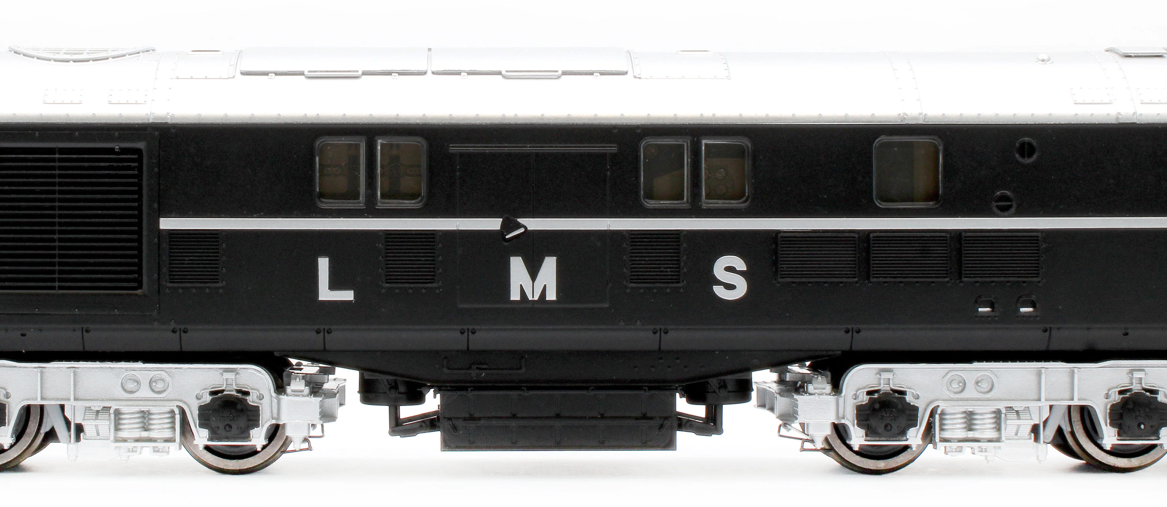 31-999ZSF LMS 10000 Black & Chrome With LMS Lettering Diesel Locomotive - DCC Sound - Image 10