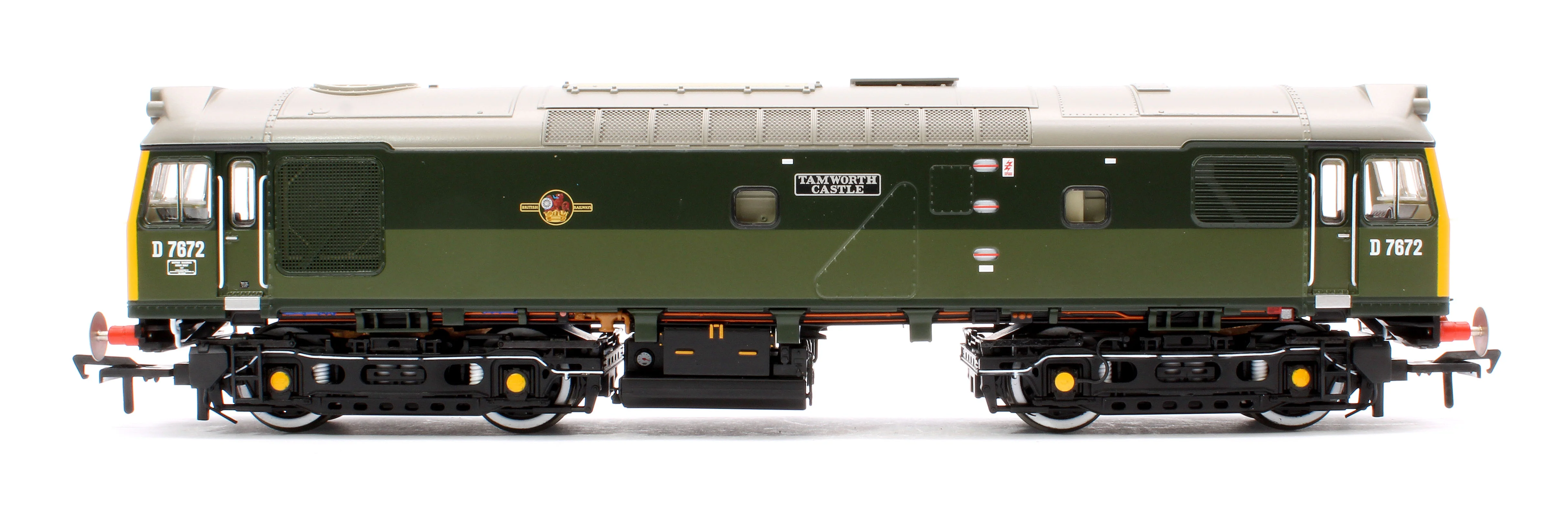 32-334 Class 25/3 D7672 'Tamworth Castle' BR Two-Tone Green (Full Yellow Ends) Diesel Locomotive - Image 5
