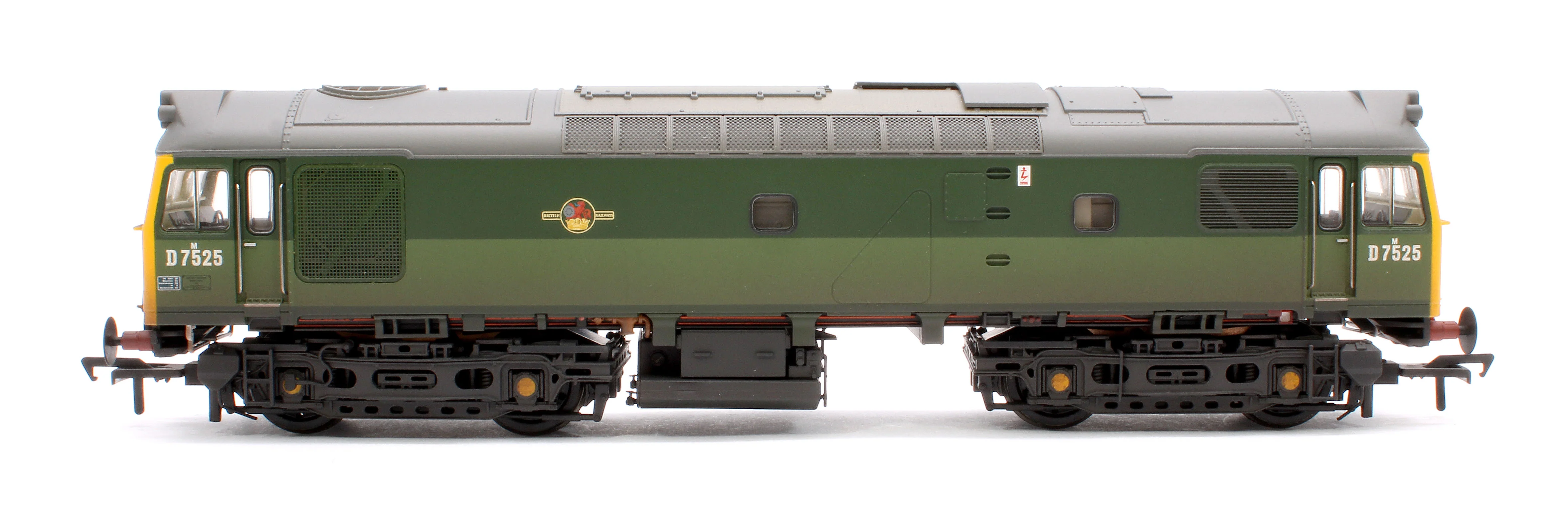 32-342SFX Class 25/2 D7525 BR Two-Tone Green (Full Yellow Ends) Diesel Locomotive - DCC Sound Deluxe & Weathered - Image 6