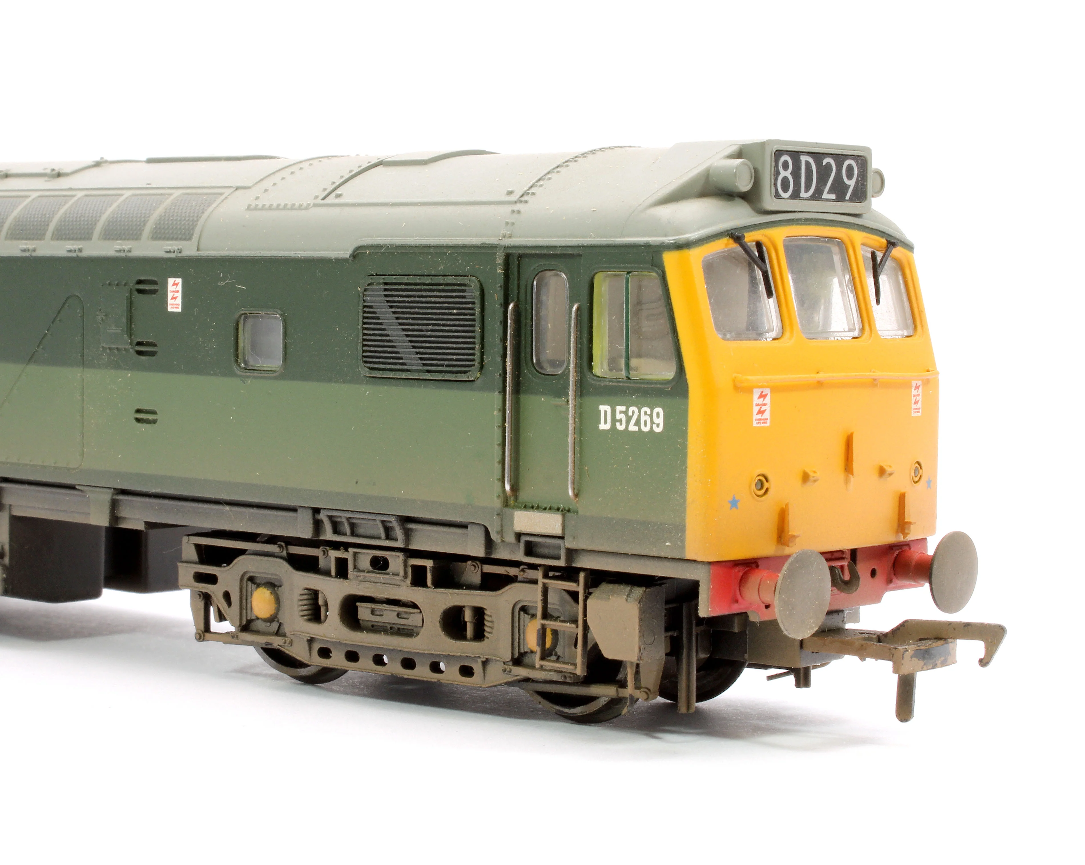 Pre-Owned 32-403 Class 25/3 No.D5269 BR Green Diesel Locomotive - Weathered - Image 4