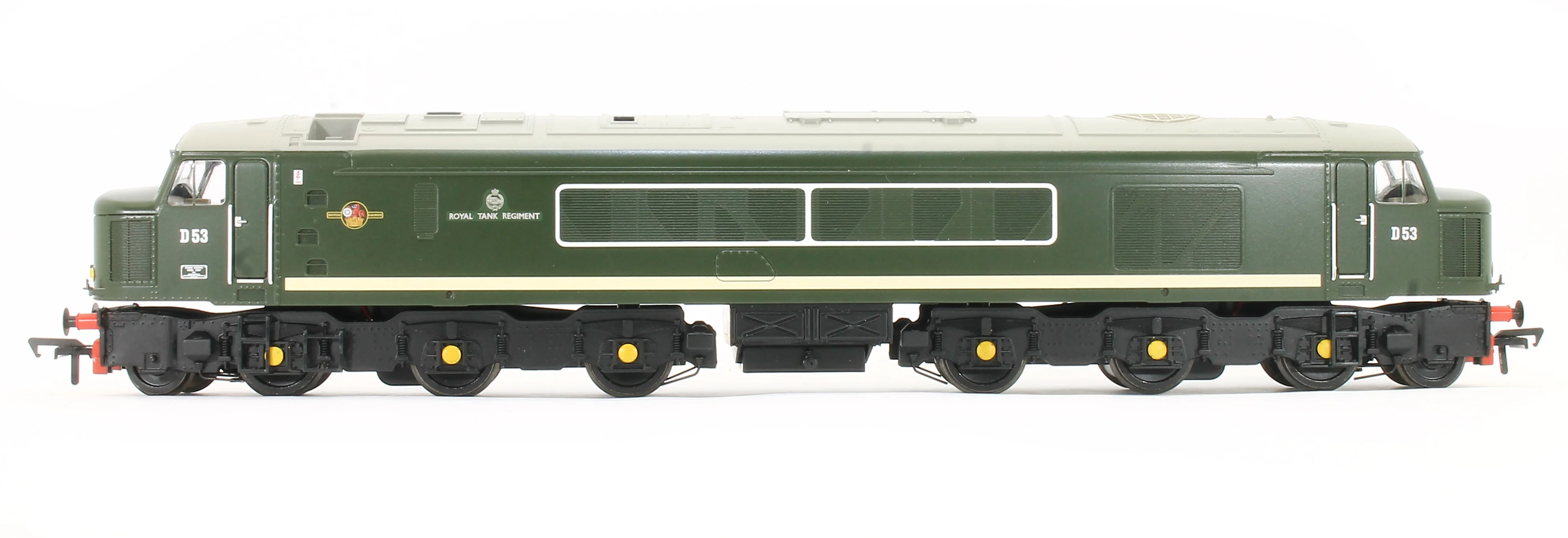 32-682SR Class 45/0 Centre Headcode D53 'Royal Tank Regiment' BR Green (Small Yellow Panels) (DCC Ready) - Image 4