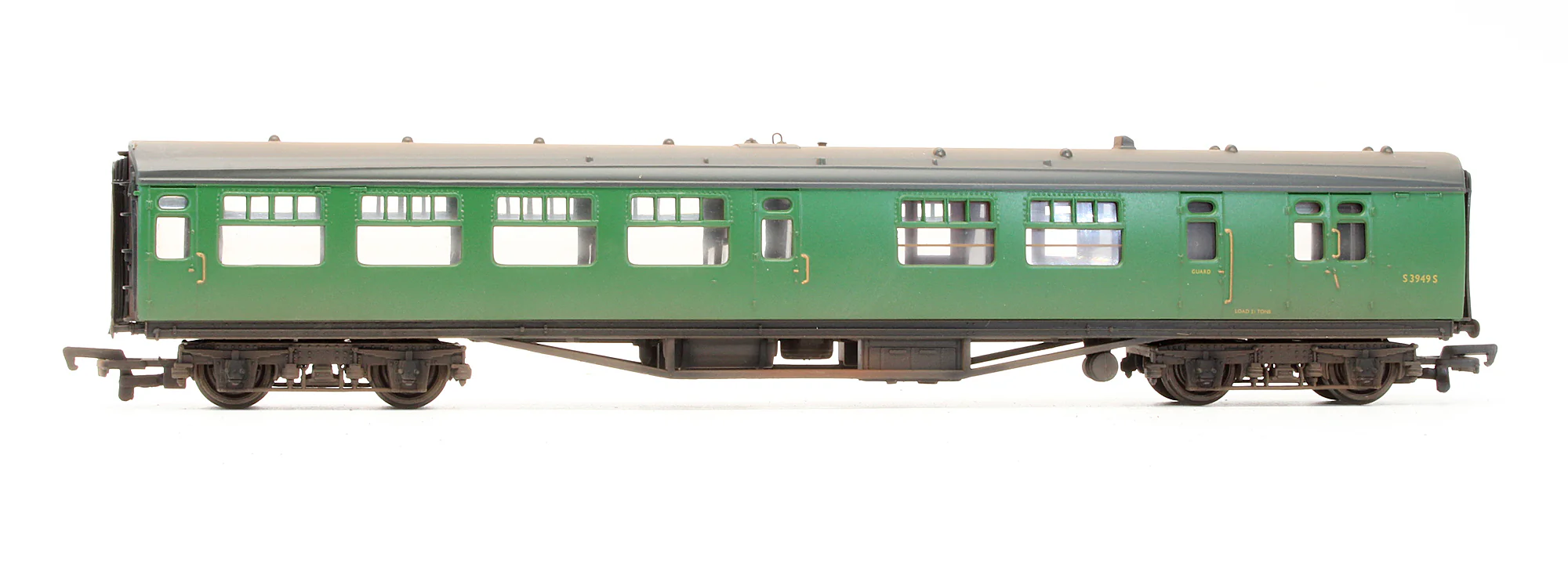 34-501A Pre-Owned BR Malachite Green 63' Bulleid Corridor / Open Brake 2nd Coach 'S3949S' - Custom Weathered - Image 3