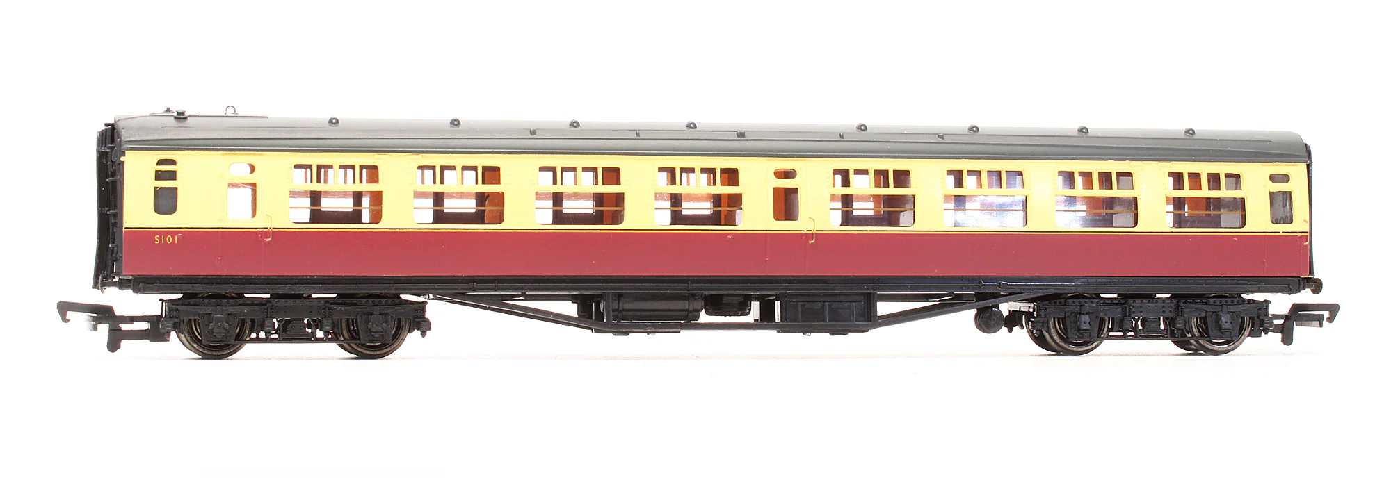 Pre-Owned 34-527 63ft Bulleid Corridor 2nd Coach BR Crimson & Cream 'S101' - Image 3