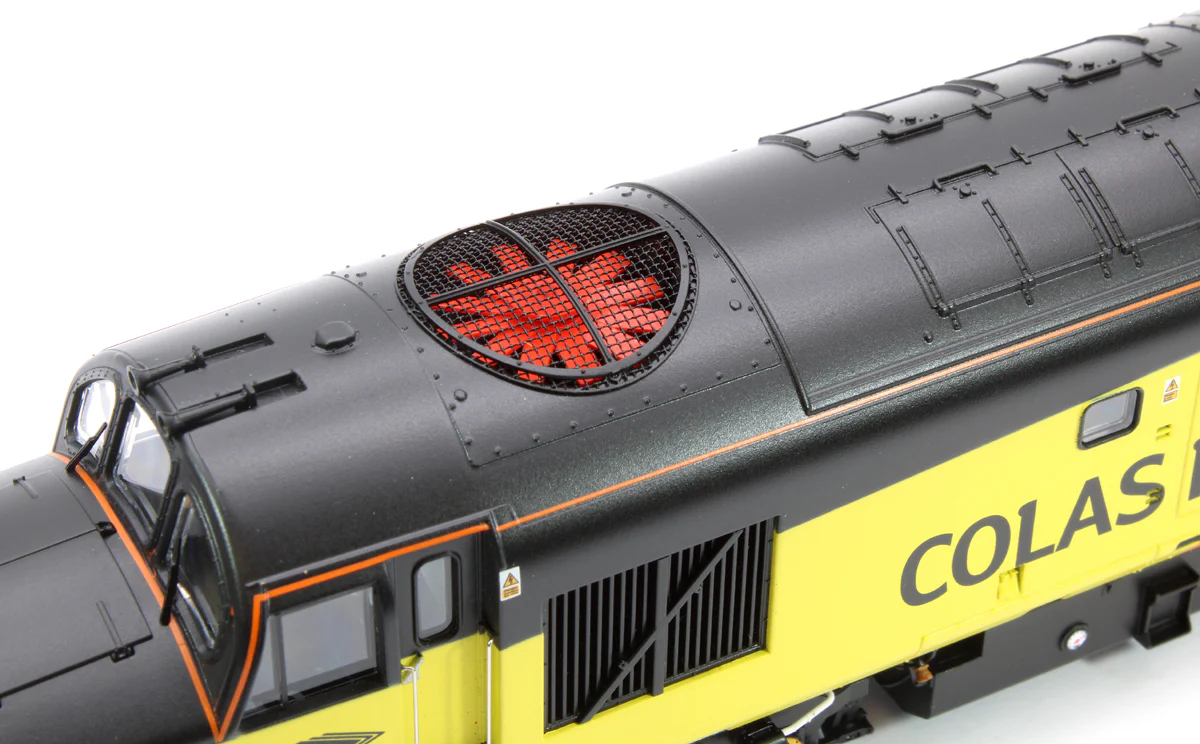 35-310 Class 37/0 Centre Headcode 37175 Colas Rail Diesel Locomotive - Image 13
