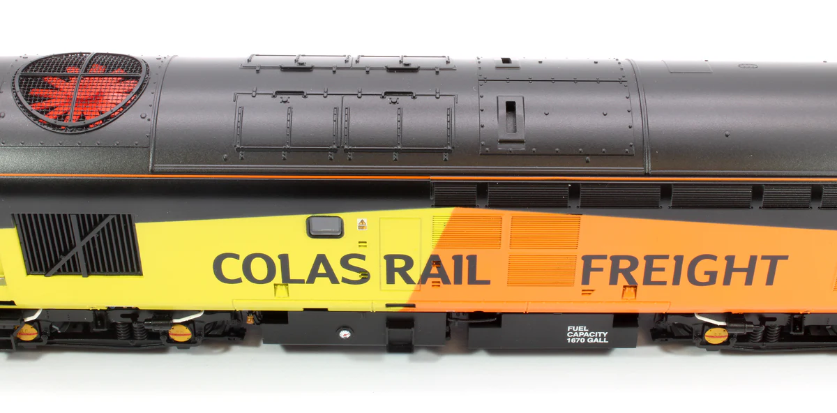 35-310SFX Class 37/0 Centre Headcode 37175 Colas Rail Diesel Locomotive (Deluxe DCC Sound) - Image 11