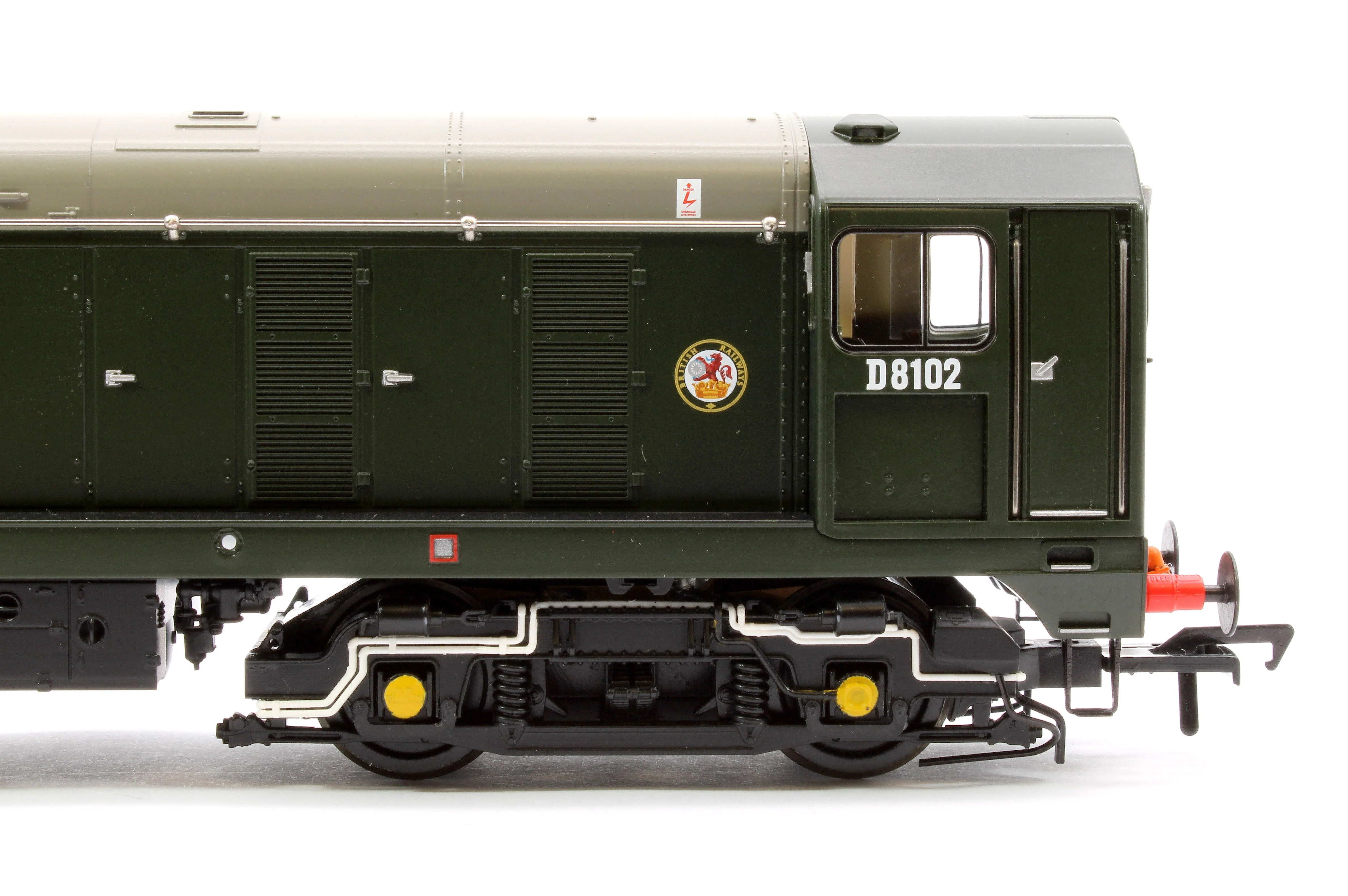 35-352A Pre-Owned Class 20/0 Disc Headcode & Tablet Catcher D8102 BR Green (Roundel) Diesel Locomotive - Image 7