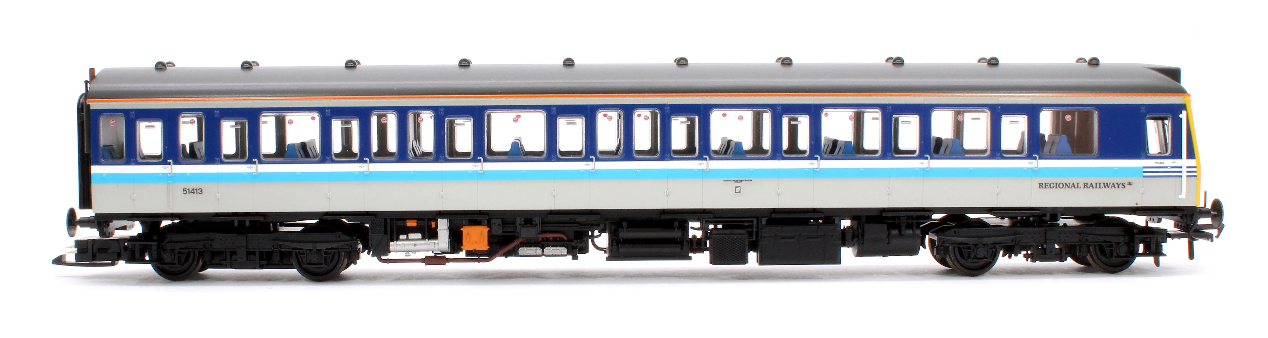 35-505 Class 117 3-Car DMU 117308 BR Regional Railways - Image 10
