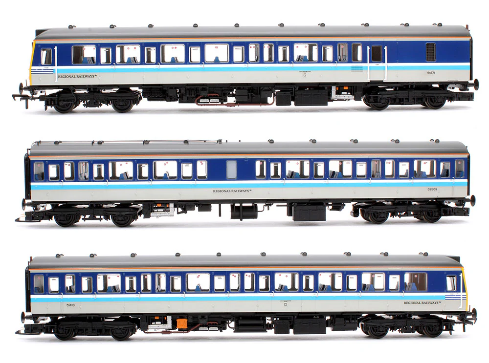 35-505 Class 117 3-Car DMU 117308 BR Regional Railways - Image 2