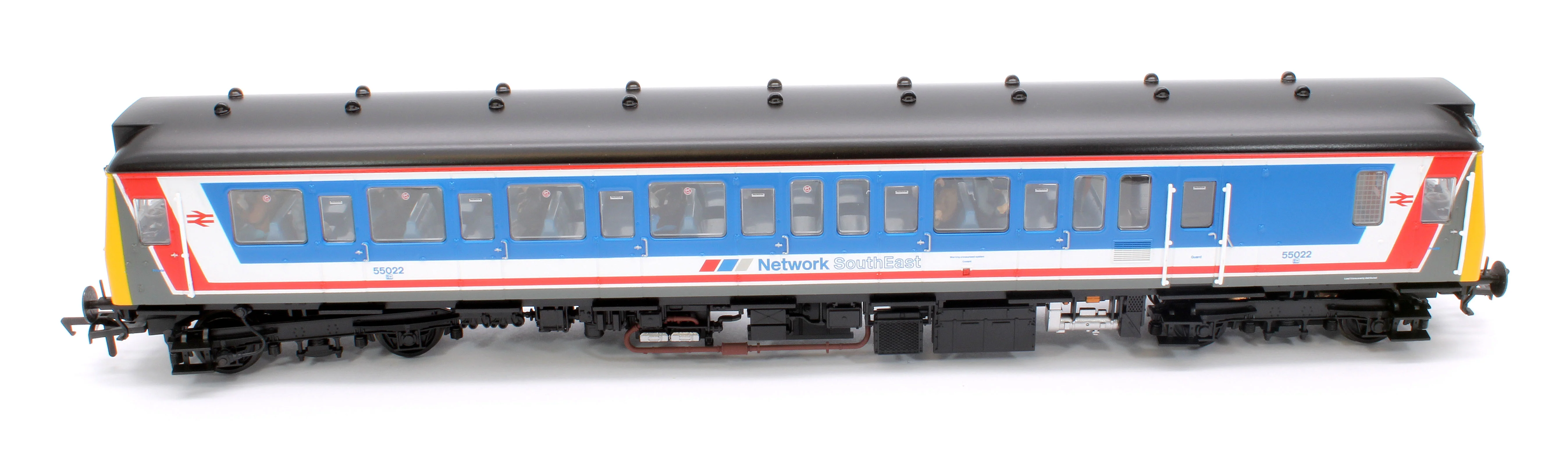 35-530PF Class 121 Single-Car DMU 55022 BR Network SouthEast (Original) - Fitted Passengers - Image 8