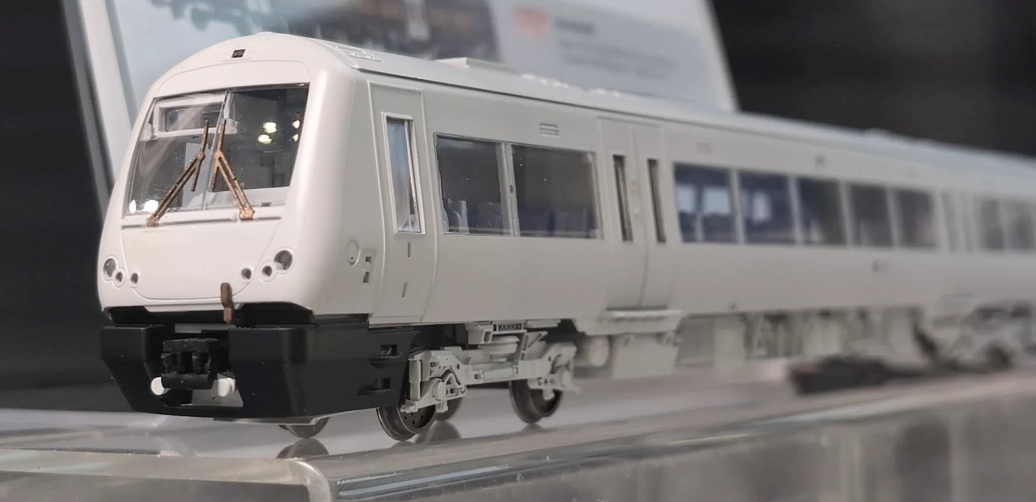 35-580SF Class 171/7 2-Car DMU 171727 Southern (GTR) - DCC Sound - Image 3