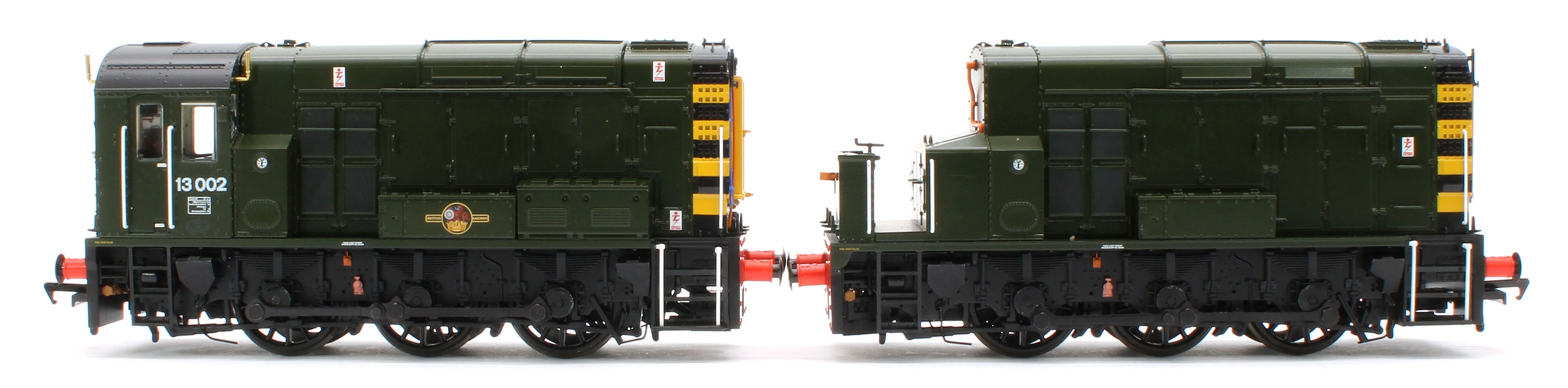 35-945-13002 Bespoke Class 13 13002 BR Green (Wasp Stripes) Diesel Locomotive - Renumbered - Image 5