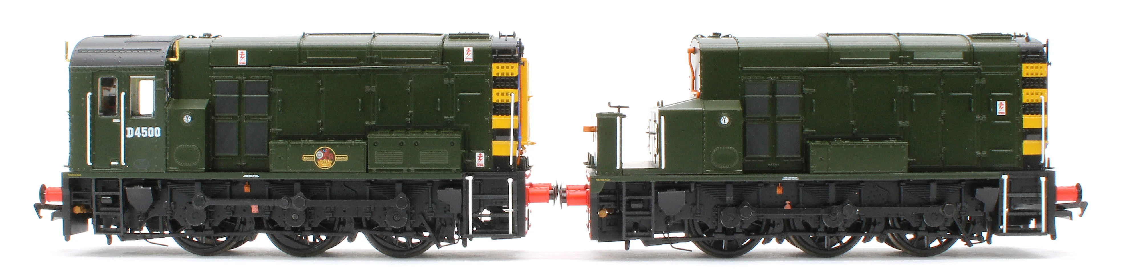 35-945-D4500 Bespoke Class 13 D4500 BR Green (Wasp Stripes) Diesel Locomotive - Renumbered - Image 5