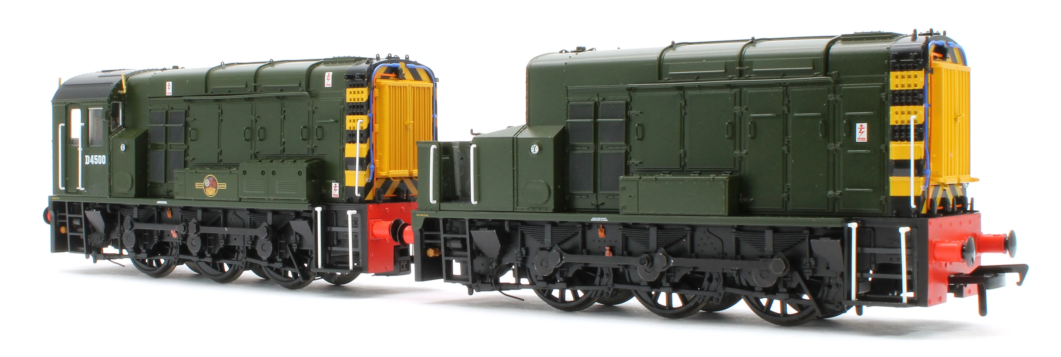 35-945-D4500 Bespoke Class 13 D4500 BR Green (Wasp Stripes) Diesel Locomotive - Renumbered - Image 6